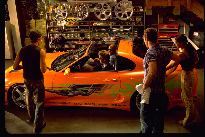 Illustration for article titled These Production Stills From the Original The Fast and the Furious Are Amazing
